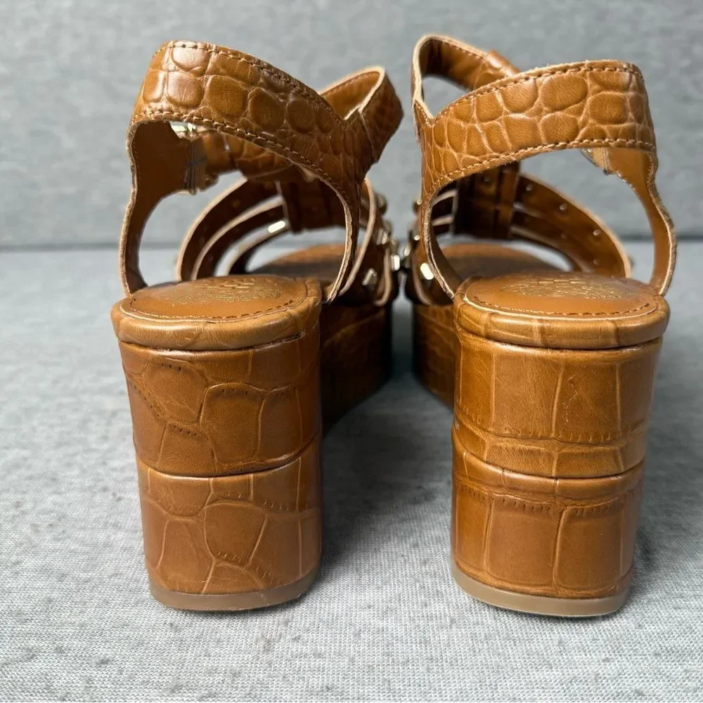 Vince Camuto vince camuto